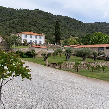 Quinta Da Terrincha Guest House Torre De Moncorvo Ngoại thất bức ảnh