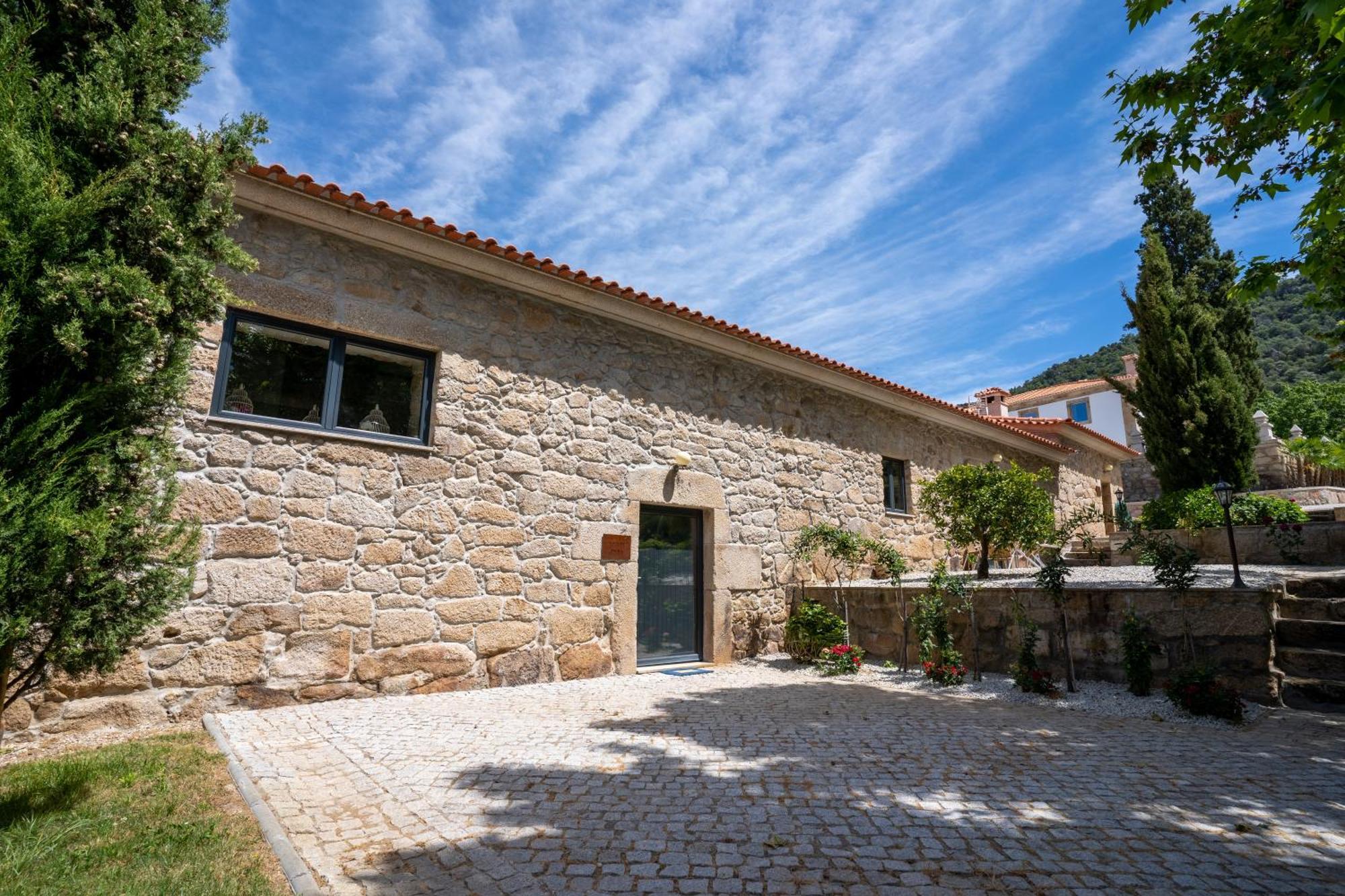 Quinta Da Terrincha Guest House Torre De Moncorvo Ngoại thất bức ảnh
